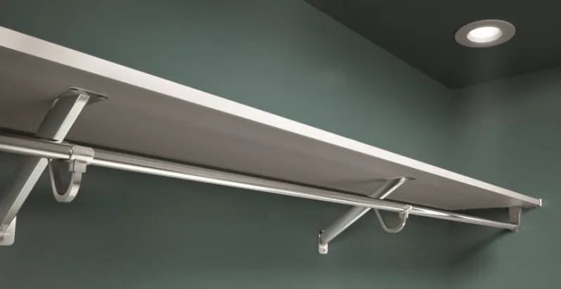 The simple hanging rod